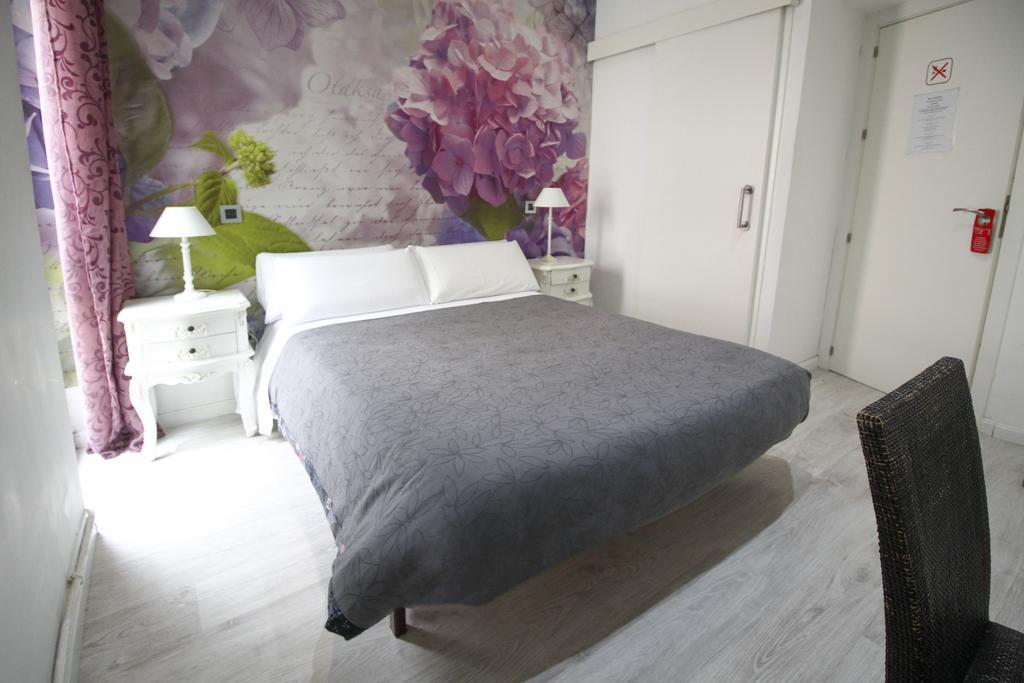 Pension Foster Madrid Luaran gambar