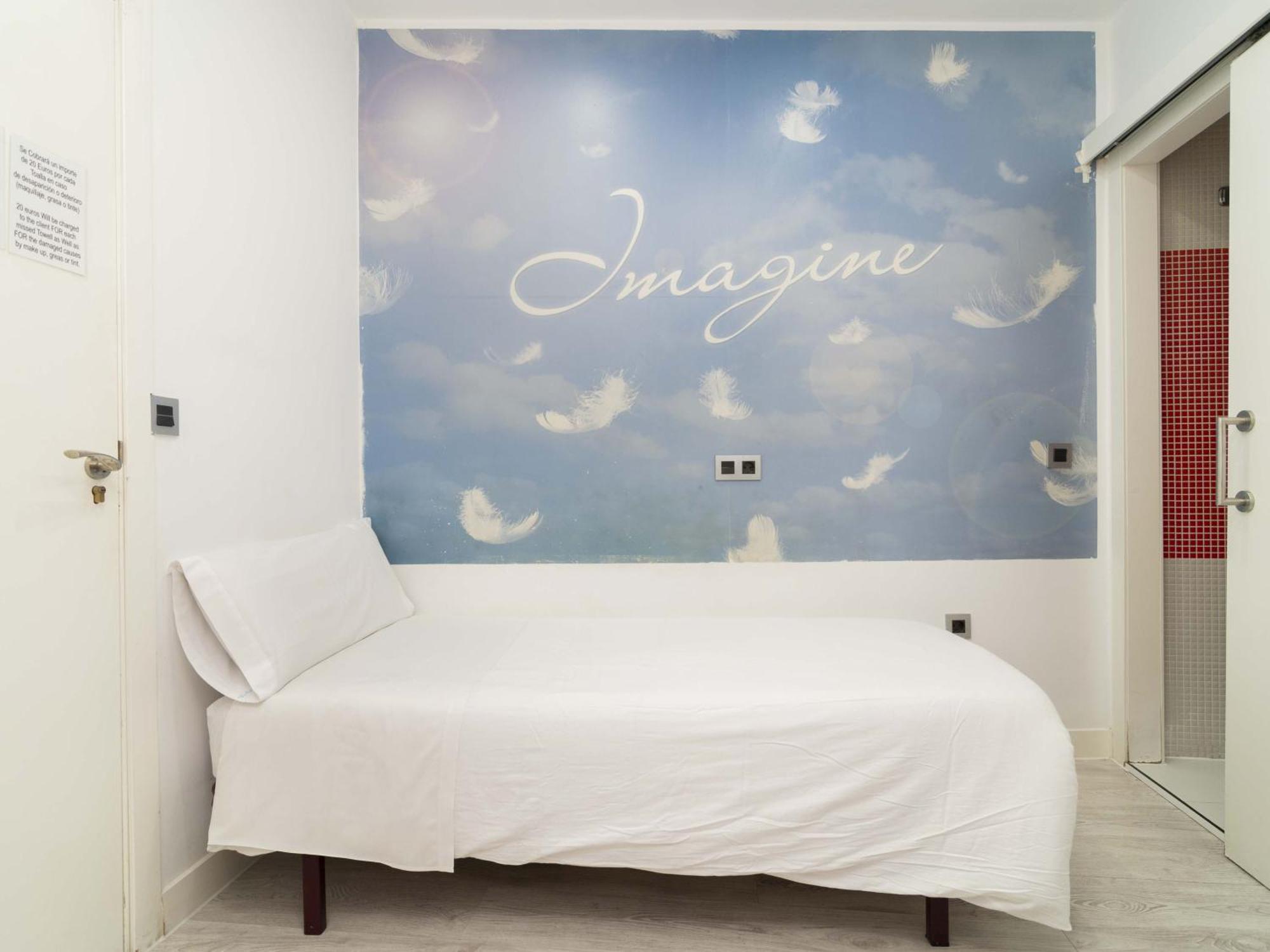 Pension Foster Madrid Luaran gambar